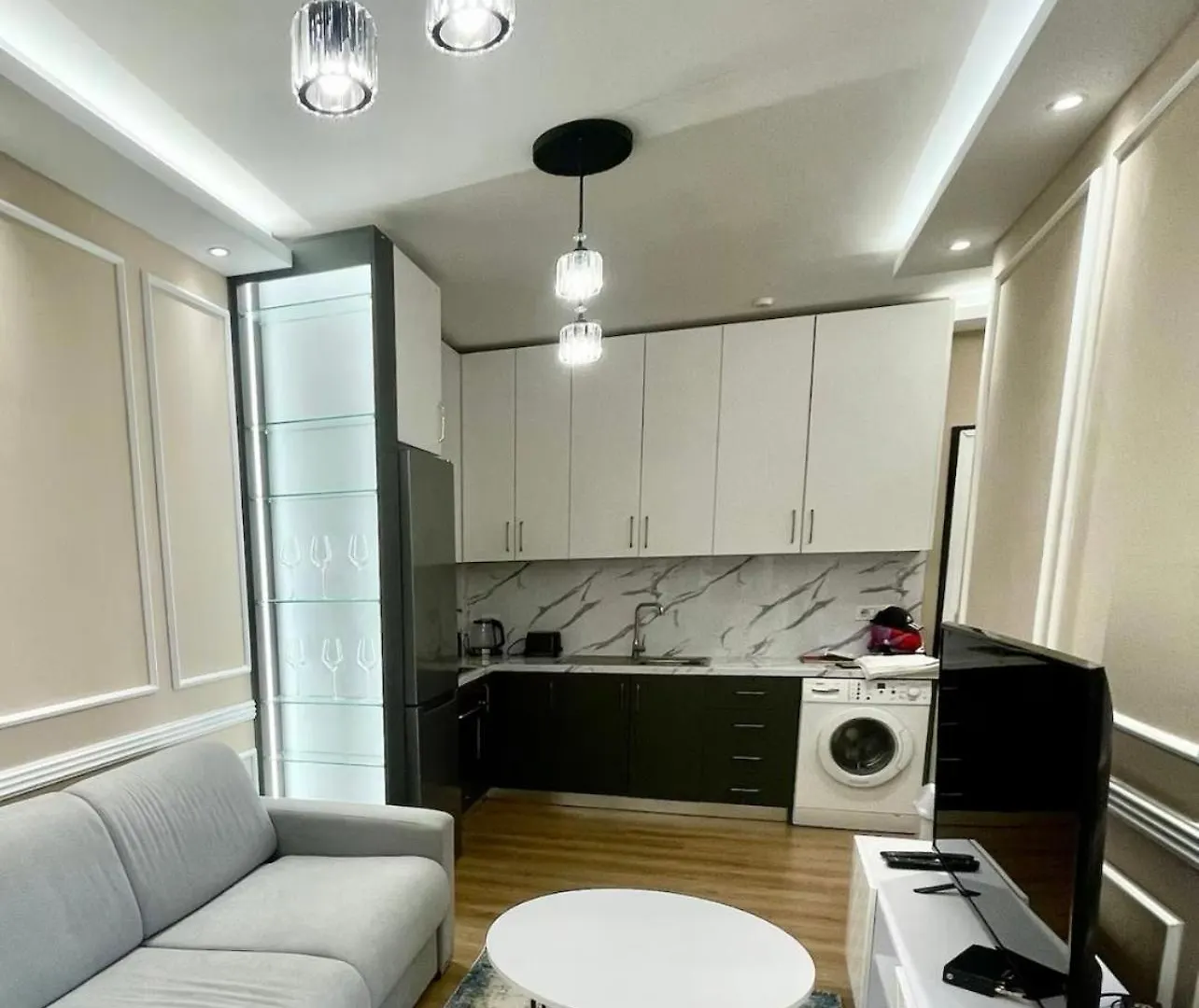 Seaside Modern Apartment Дуррес